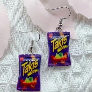NWT! Funny Snack Resinous Creative Dangle Party Style Earrings